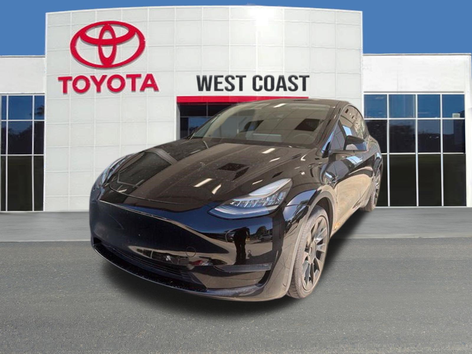Used 2021 Tesla Model Y Long Range AWD/4WD image 1