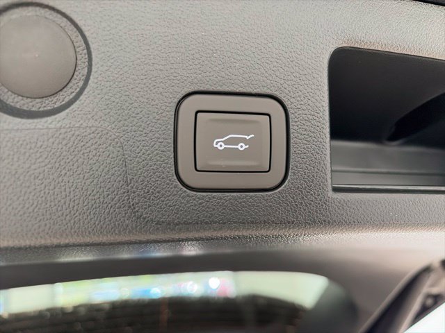 New 2027 Chevrolet Equinox LT w/ Convenience Package II FWD image 15