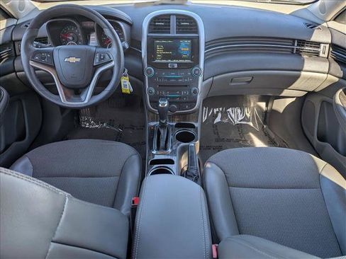 Used 2014 Chevrolet Malibu LT FWD image 15