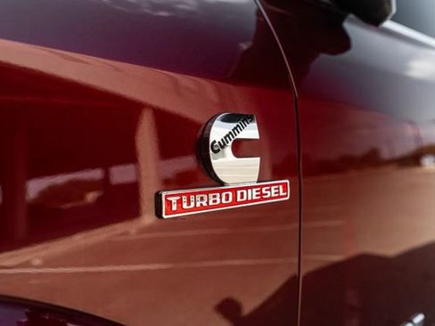 Used 2022 RAM 2500 Limited image 11