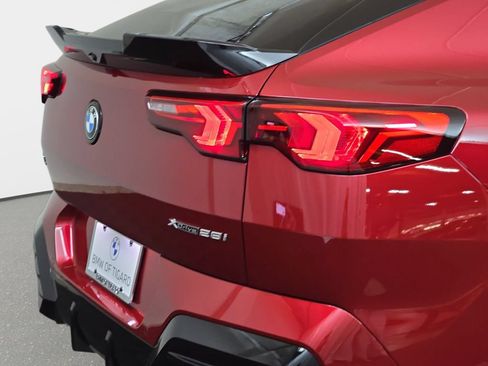New 2026 BMW X2 xDrive28i AWD/4WD image 33