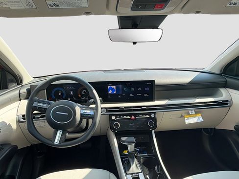 New 2026 Hyundai Tucson SEL image 16