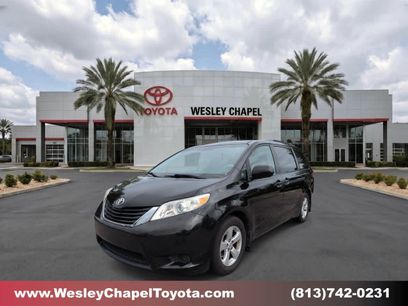 Used 2014 Toyota Sienna LE
