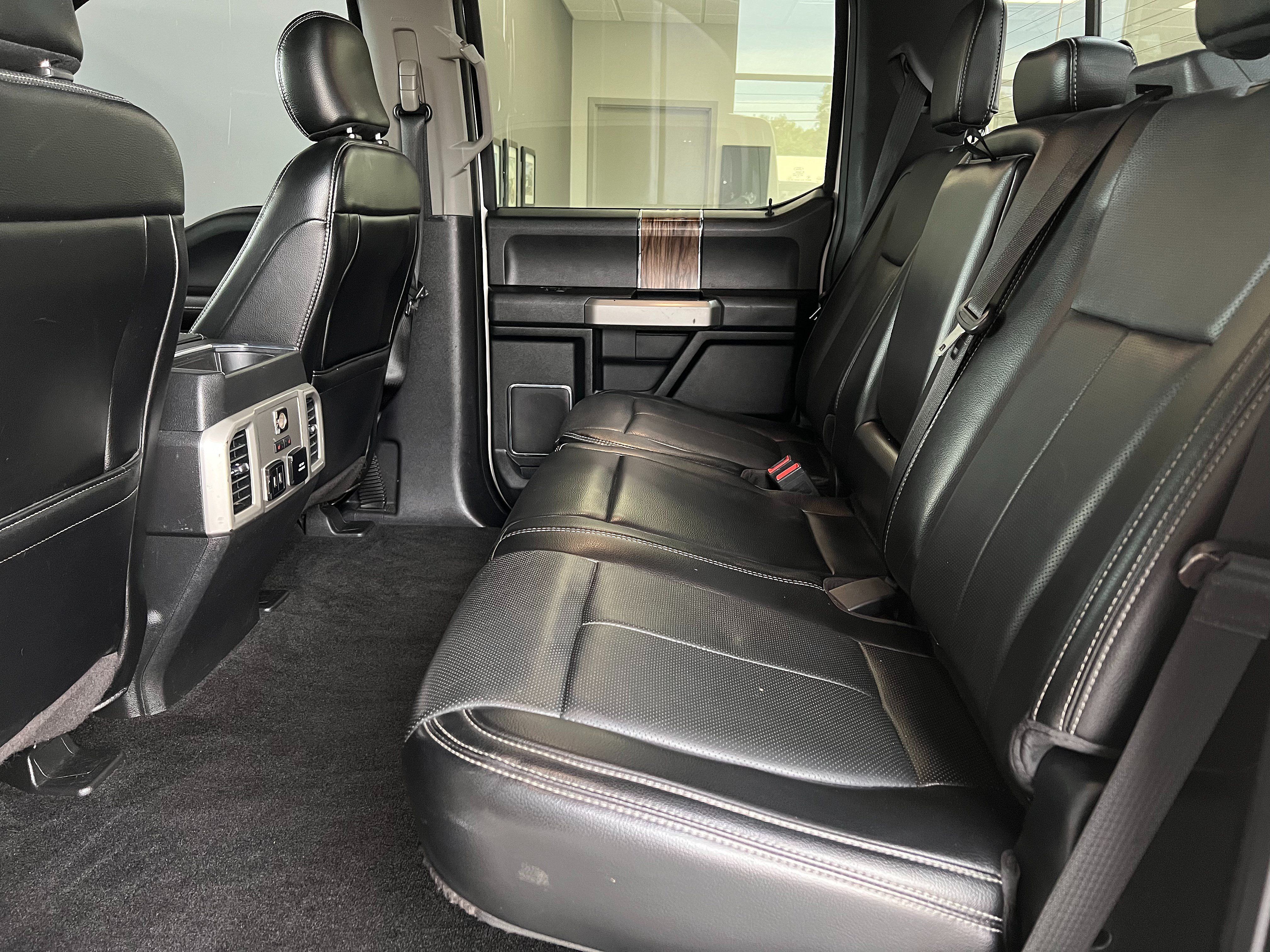 Used 2018 Ford F150 Lariat w/ Equipment Group 502A Luxury AWD/4WD image 23