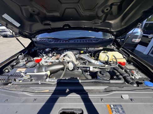 Used 2023 Ford F250 Lariat w/ Chrome Package image 43