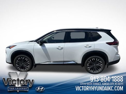 Used 2024 Nissan Rogue Platinum w/ Platinum Premium Package AWD/4WD image 9