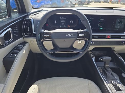 New 2026 Kia Sorento S image 13
