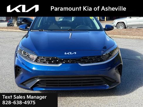 Used 2024 Kia Forte LXS w/ LXS Technology Package image 2