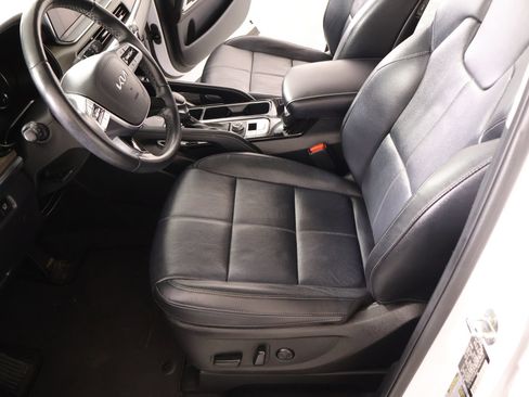 Used 2022 Kia Telluride EX w/ EX Premium Package AWD/4WD image 12