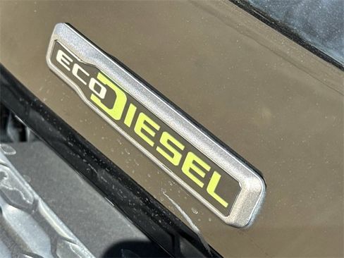 Used 2022 Jeep Gladiator Rubicon w/ Cold Weather Group image 10