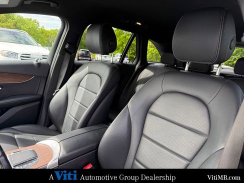 Certified 2022 Mercedes-Benz GLC 300 4MATIC image 18