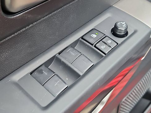 New 2026 Toyota Tundra SR5 AWD/4WD image 17