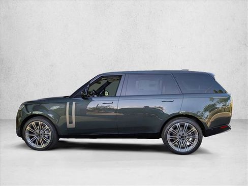 New 2026 Land Rover Range Rover Long Wheelbase SE AWD/4WD image 5