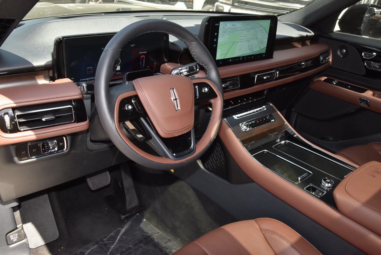 New 2026 Lincoln Aviator Reserve AWD/4WD image 34