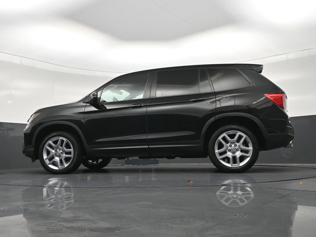 Used 2025 Honda Passport EX-L image 26