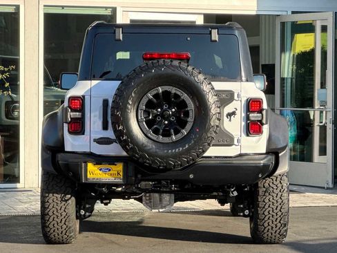 New 2025 Ford Bronco Raptor image 5