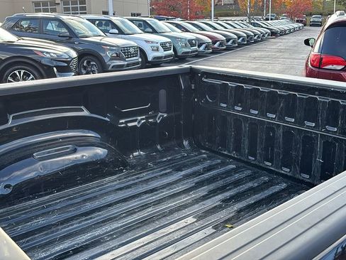 Used 2022 RAM 1500 Big Horn image 32