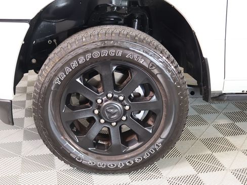 Used 2026 RAM 2500 Laramie AWD/4WD image 18