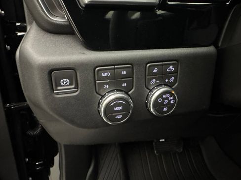 New 2026 GMC Sierra 1500 SLT w/ SLT Premium Plus Package AWD/4WD image 29