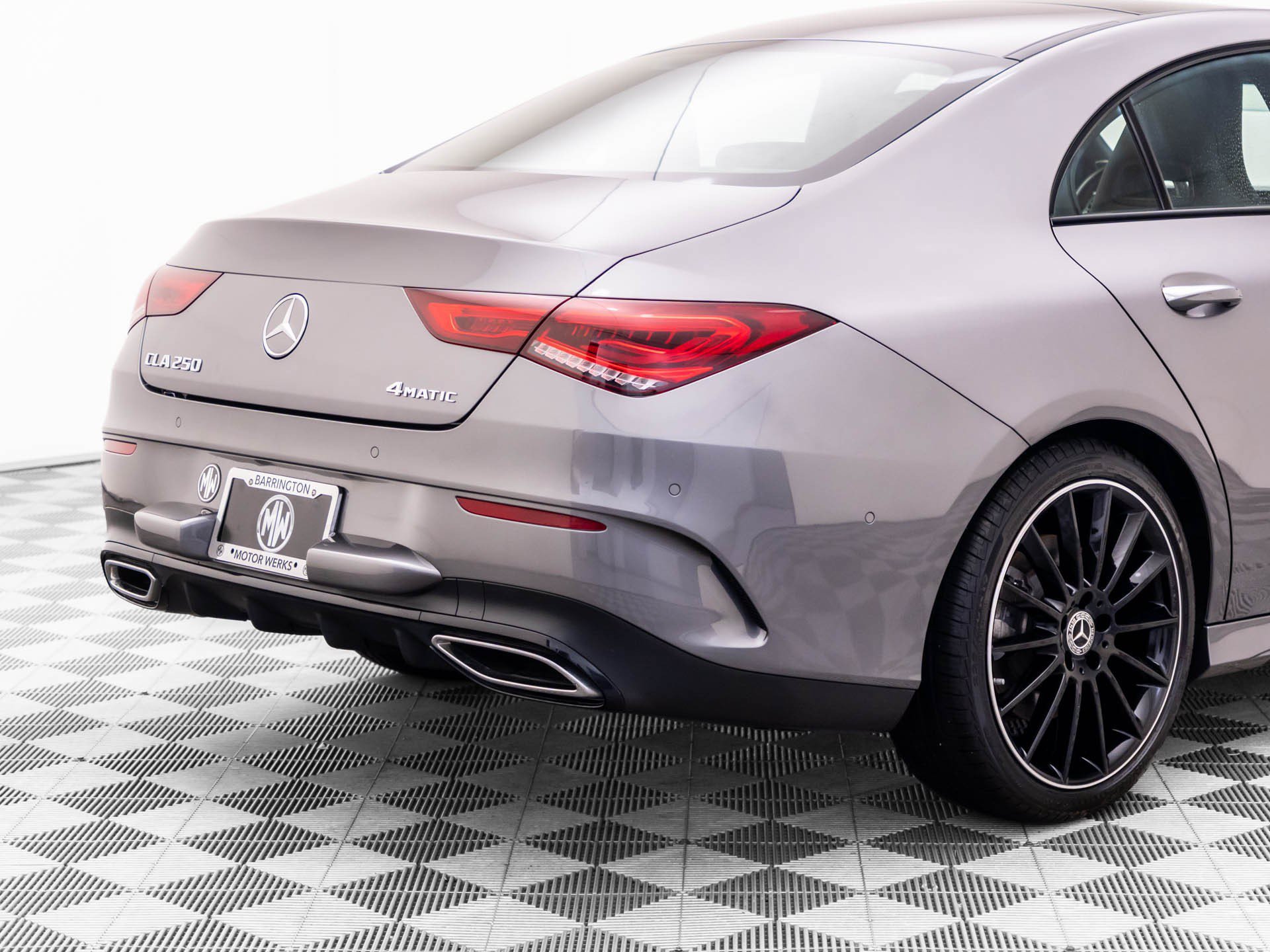 Used 2023 Mercedes-Benz CLA 250 4MATIC image 38