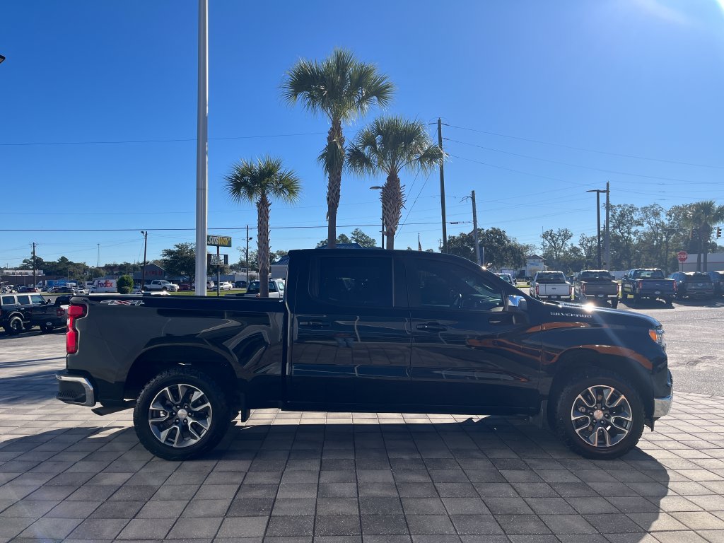 Used 2026 Chevrolet Silverado 1500 LT AWD/4WD image 7