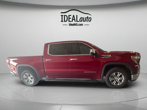 Used 2019 GMC Sierra 1500 SLT w/ X31 Off-Road Package AWD/4WD image 2
