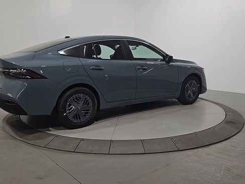 New 2026 Nissan Sentra SV image 5