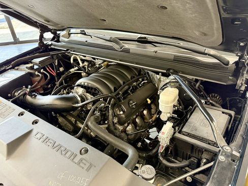 Used 2015 Chevrolet Tahoe LTZ RWD image 19