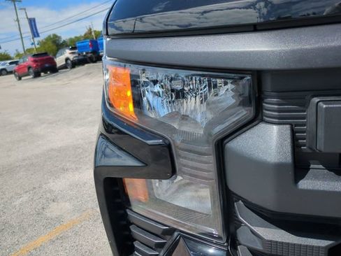 New 2026 Chevrolet Silverado 1500 Custom image 9