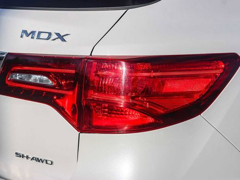 Used 2020 Acura MDX SH-AWD w/ Technology Package image 8