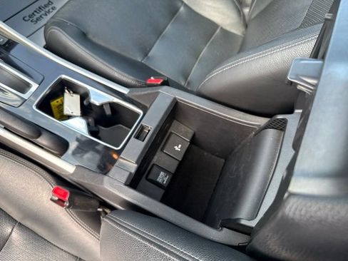 Used 2017 Honda Accord EX-L image 25