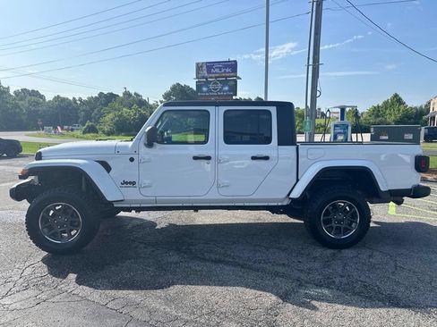 Used 2020 Jeep Gladiator Sport AWD/4WD image 6