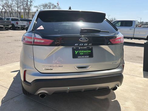 Used 2024 Ford Edge Titanium AWD/4WD image 4