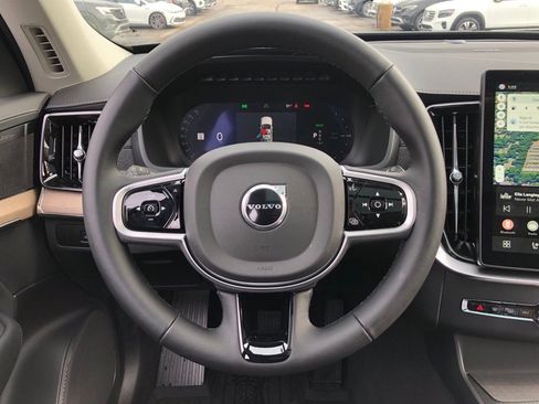New 2026 Volvo XC90 T8 Plus image 18
