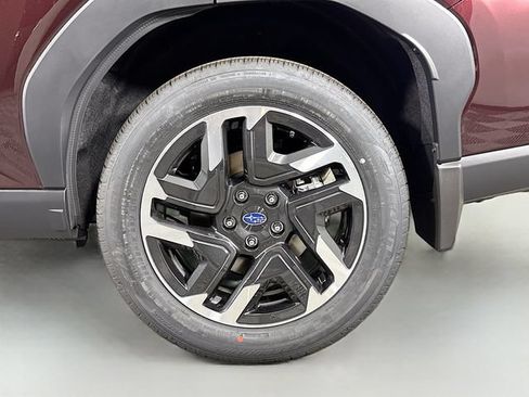 New 2026 Subaru Forester Limited AWD/4WD image 32