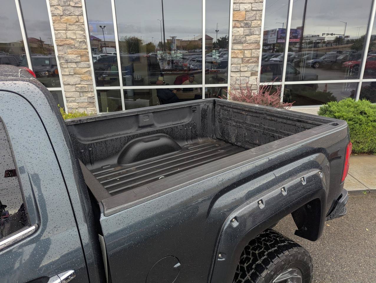Used 2017 GMC Sierra 2500 Denali w/ Duramax Plus Package AWD/4WD image 26