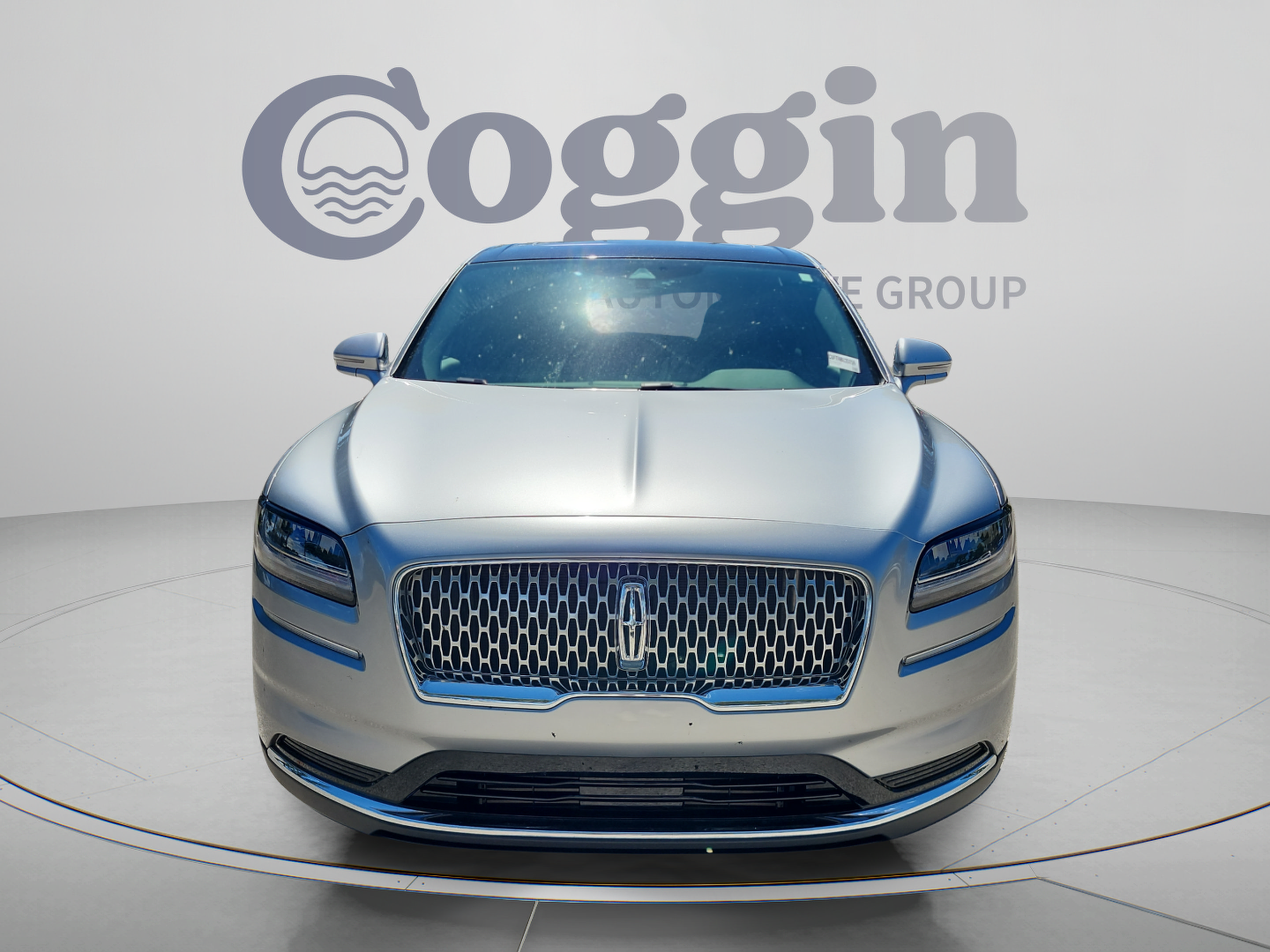 Used 2022 Lincoln Nautilus Reserve w/ Luxury Package FWD image 8