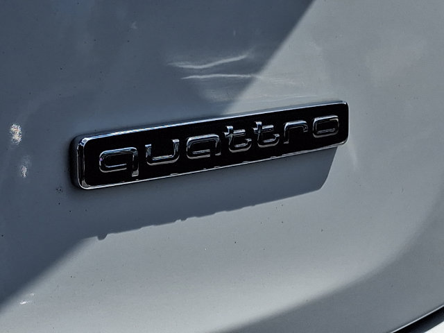 Used 2023 Audi Q5 Premium w/ Premium Plus Package AWD/4WD image 32