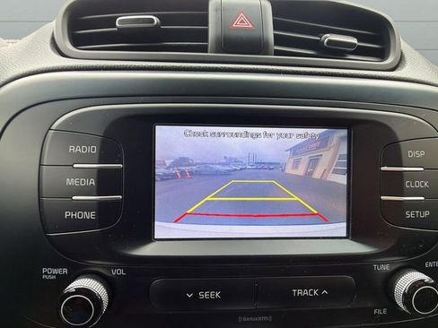 Used 2017 Kia Soul w/ Convenience Package image 33