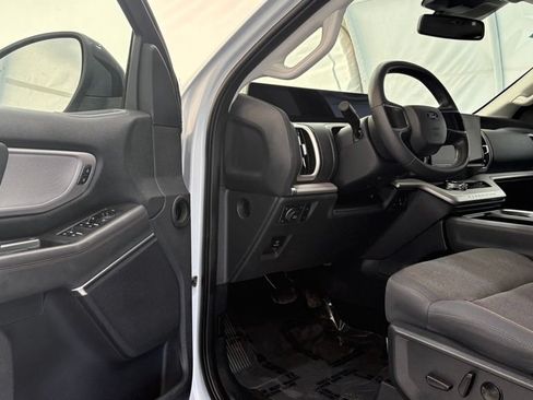 Certified 2025 Ford Expedition Max Active AWD/4WD image 47