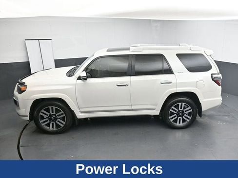 Used 2022 Toyota 4Runner Limited AWD/4WD image 23