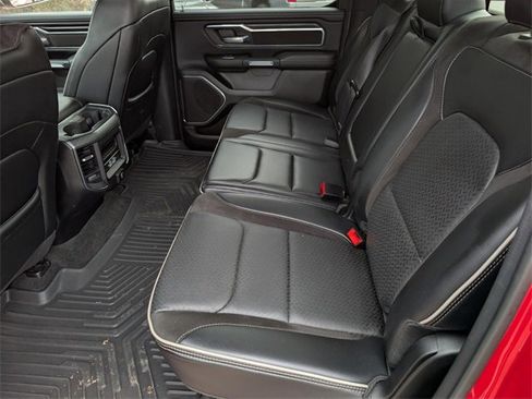 Used 2024 RAM 1500 Laramie image 27