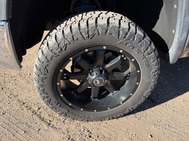 Used 2015 GMC Sierra 1500 SLE w/ SLE Value Package AWD/4WD image 10