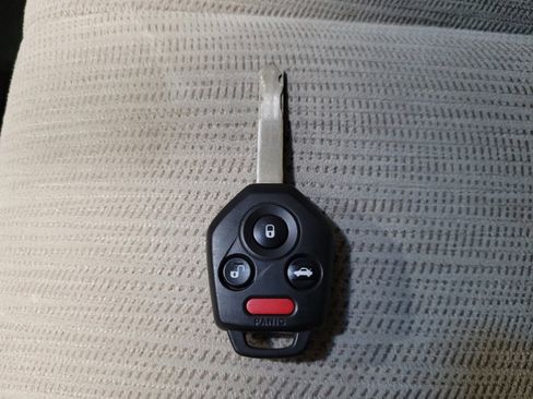 Used 2014 Subaru Outback 2.5i Premium image 32