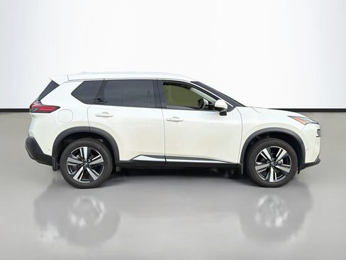 Used 2023 Nissan Rogue SL w/ SL Premium Package FWD image 4
