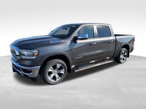 Used 2022 RAM 1500 Laramie AWD/4WD image 1