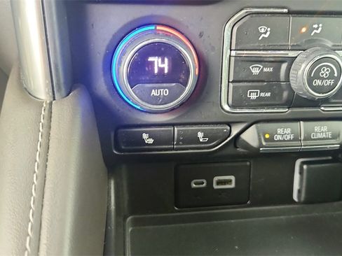 Certified 2022 Chevrolet Tahoe LT w/ LT Signature Plus Package image 25