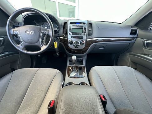 Used 2012 Hyundai Santa Fe SE image 12