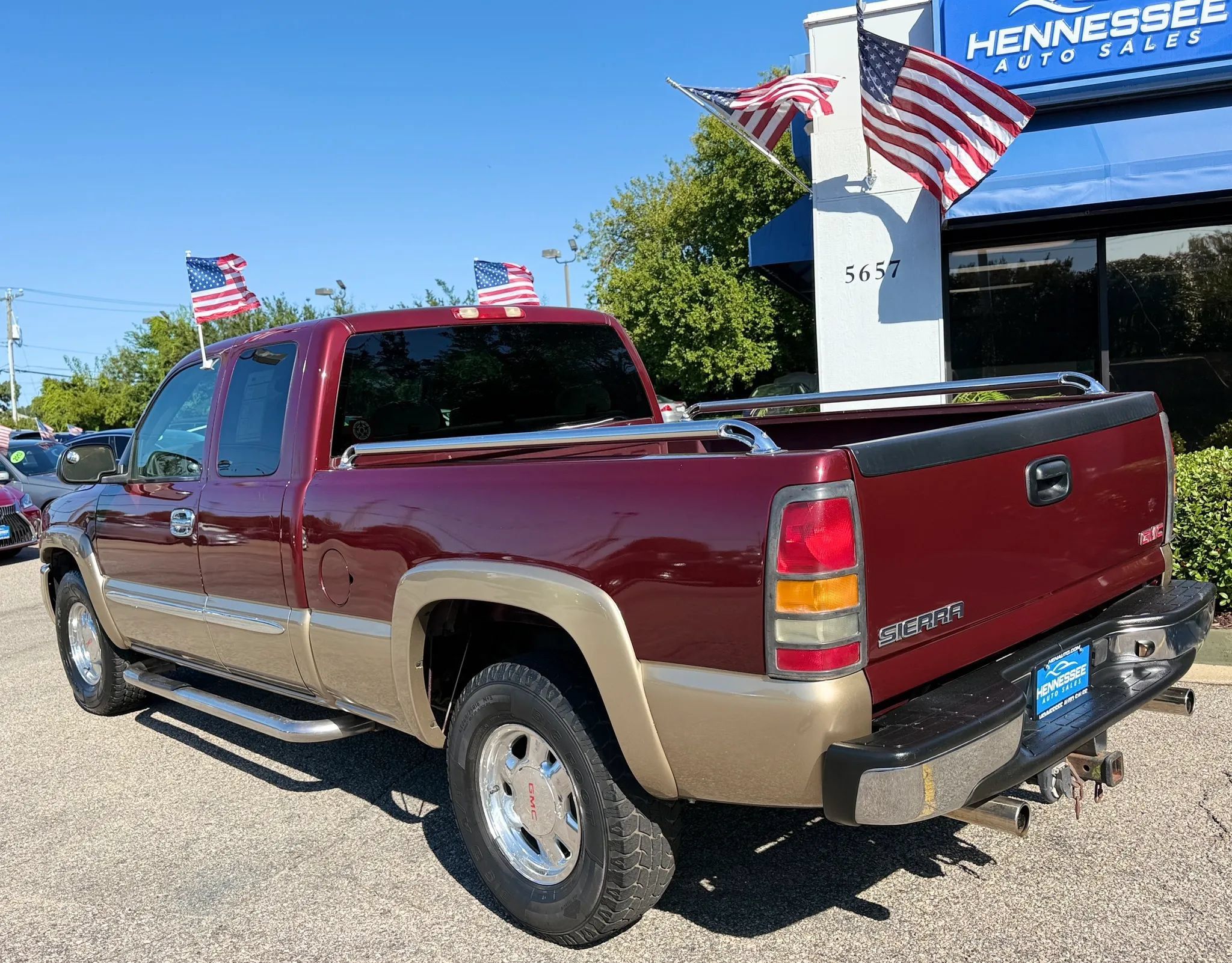 Used 2003 GMC Sierra 1500 SLE w/ Off-Road Package AWD/4WD image 20