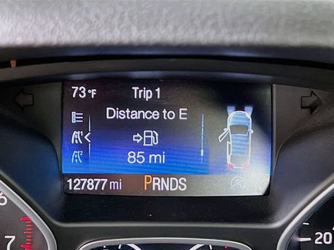 Used 2017 Ford Escape SE w/ Equipment Group 201A AWD/4WD image 10